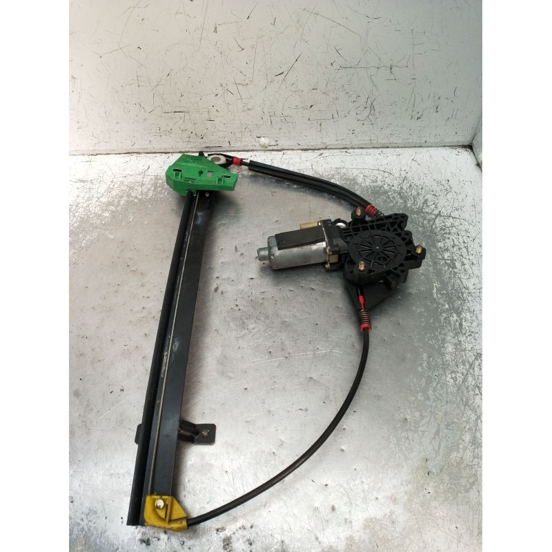 Recambio de elevalunas delantero derecho para ford ka (rb_) 1.3 i referencia OEM IAM 0130821683 3P 1996