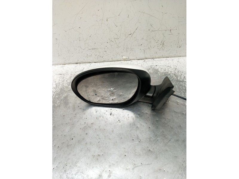 Recambio de retrovisor izquierdo para nissan juke (f15) 1.6 dig-t referencia OEM IAM  ELÉCTRICO 2010