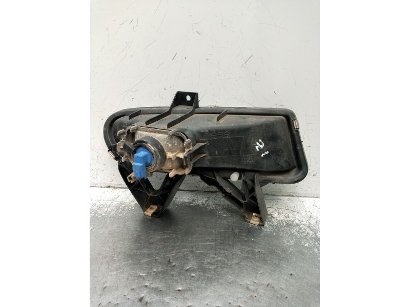 Recambio de faro antiniebla izquierdo para peugeot 406 (8b) 2.0 16v referencia OEM IAM   1999