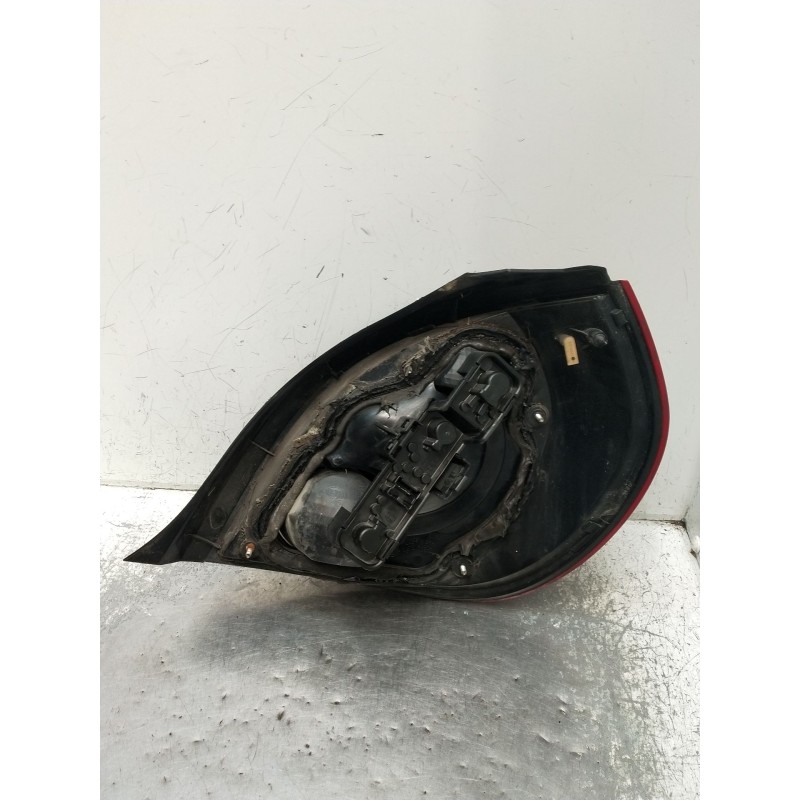 Recambio de piloto trasero izquierdo para nissan almera ii hatchback (n16) 2.2 dci referencia OEM IAM   