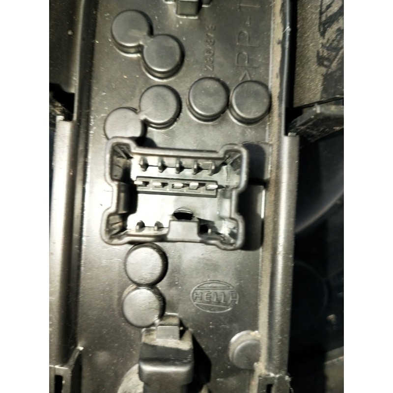 Recambio de piloto trasero izquierdo para nissan almera ii hatchback (n16) 2.2 dci referencia OEM IAM   