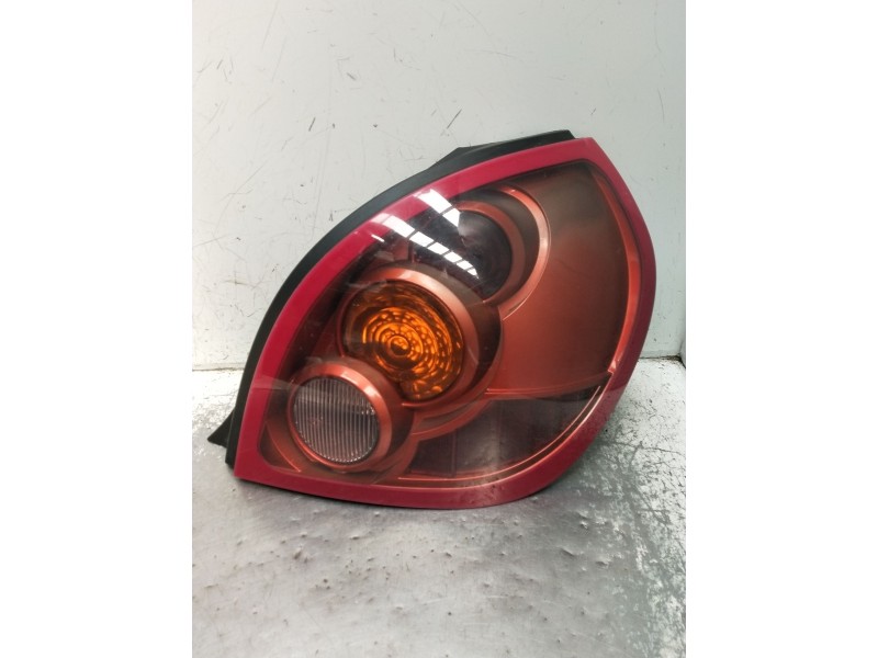 Recambio de piloto trasero derecho para nissan almera ii hatchback (n16) 2.2 dci referencia OEM IAM   