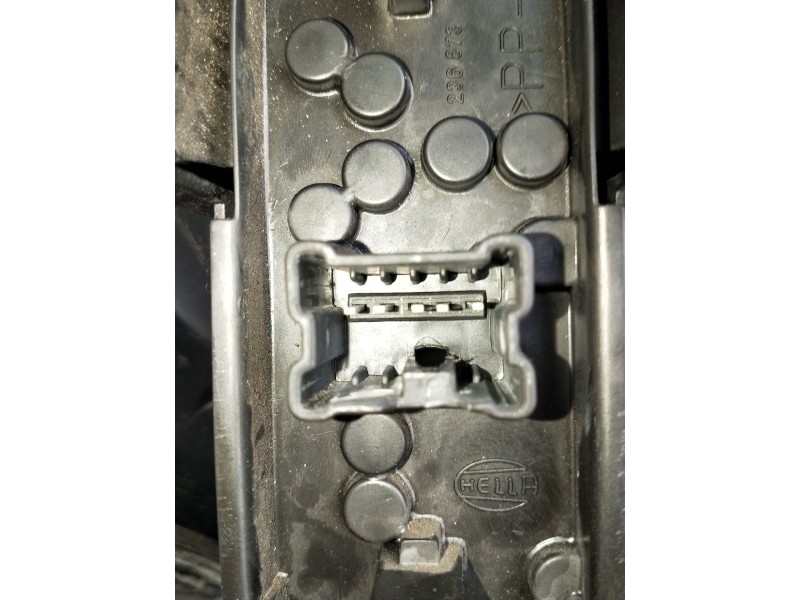 Recambio de piloto trasero derecho para nissan almera ii hatchback (n16) 2.2 dci referencia OEM IAM   