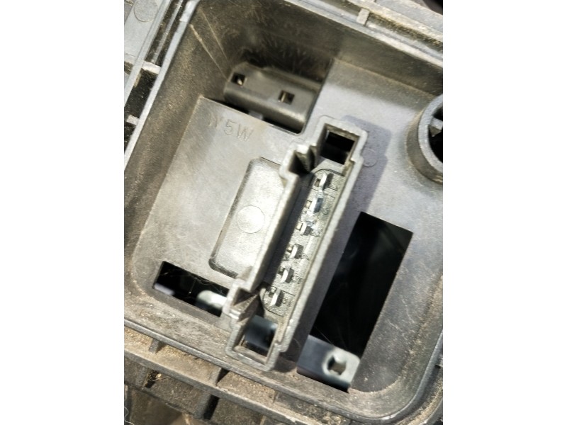 Recambio de piloto trasero derecho para volkswagen polo v (6r1, 6c1) 1.2 tsi referencia OEM IAM   2009