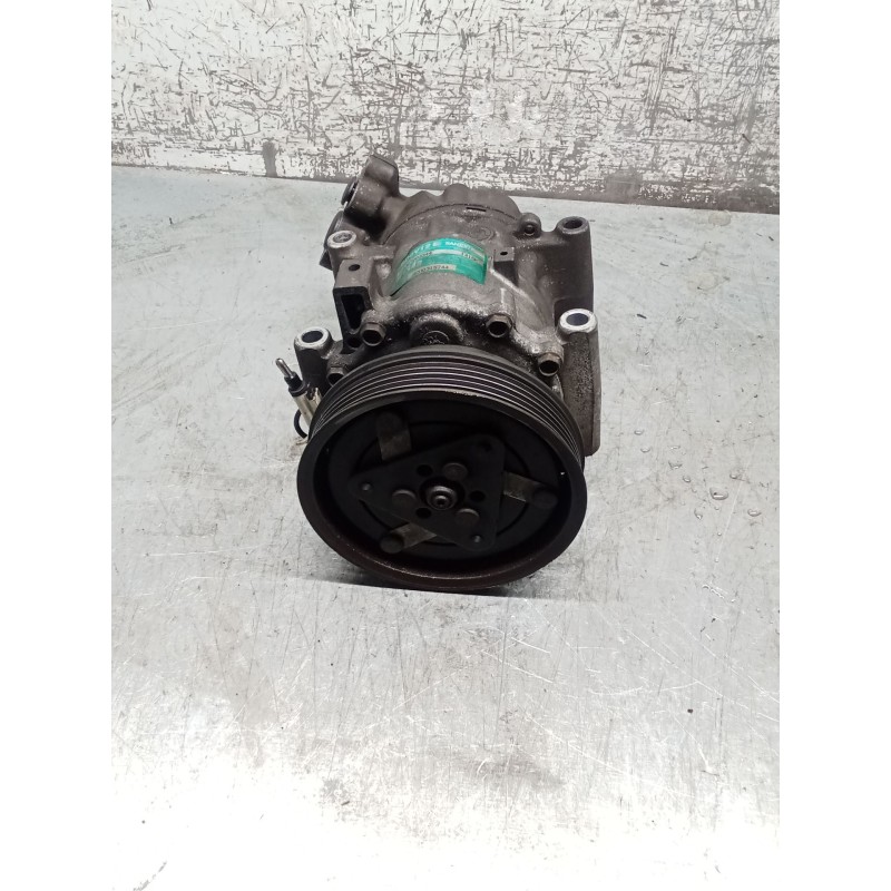 Recambio de compresor aire acondicionado para renault clio ii (bb_, cb_) 1.5 dci (b/cb07) referencia OEM IAM 8200315744 SD6V1214