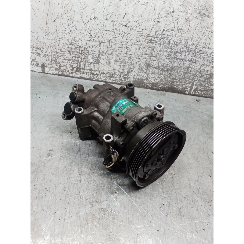 Recambio de compresor aire acondicionado para renault clio ii (bb_, cb_) 1.5 dci (b/cb07) referencia OEM IAM 8200315744 SD6V1214