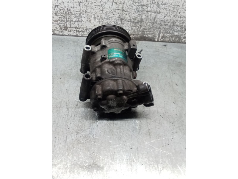 Recambio de compresor aire acondicionado para renault clio ii (bb_, cb_) 1.5 dci (b/cb07) referencia OEM IAM 8200315744 SD6V1214