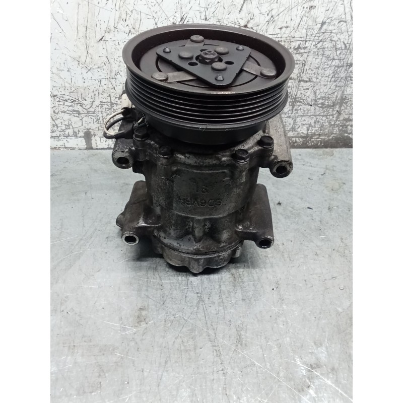 Recambio de compresor aire acondicionado para renault clio ii (bb_, cb_) 1.5 dci (b/cb07) referencia OEM IAM 8200315744 SD6V1214