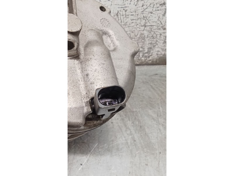 Recambio de compresor aire acondicionado para volkswagen golf v berlina (1k1) referencia OEM IAM 890632 648201 03
