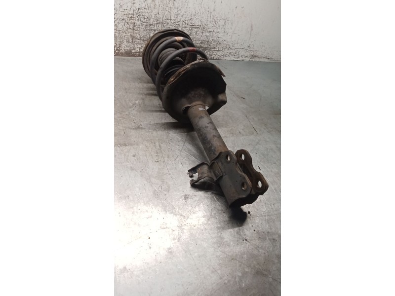 Recambio de amortiguador delantero izquierdo para nissan x-trail i (t30) 2.2 di 4x4 referencia OEM IAM   01