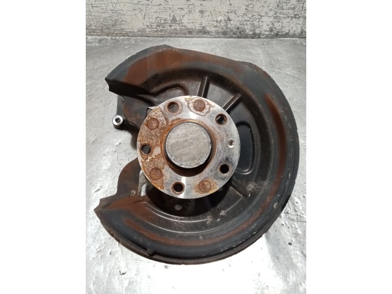 Recambio de mangueta trasera derecha para seat toledo iii (5p2) 2.0 tdi 16v referencia OEM IAM   04