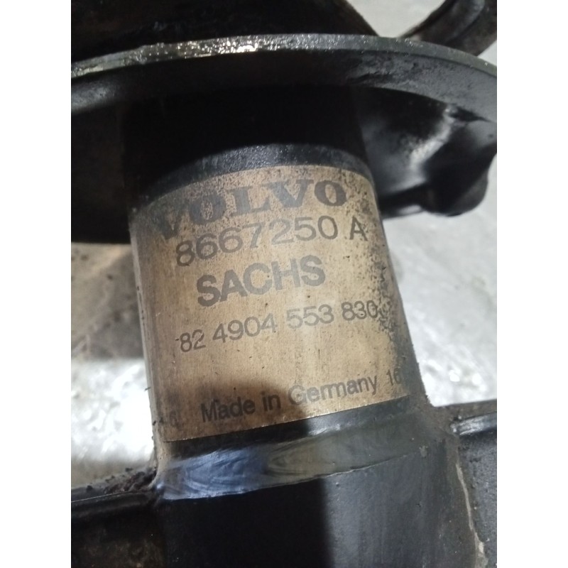 Recambio de amortiguador delantero izquierdo para volvo v70 ii (285) 2.4 referencia OEM IAM 8667250A 824904553 00