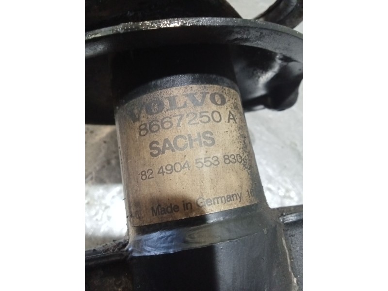 Recambio de amortiguador delantero izquierdo para volvo v70 ii (285) 2.4 referencia OEM IAM 8667250A 824904553 00