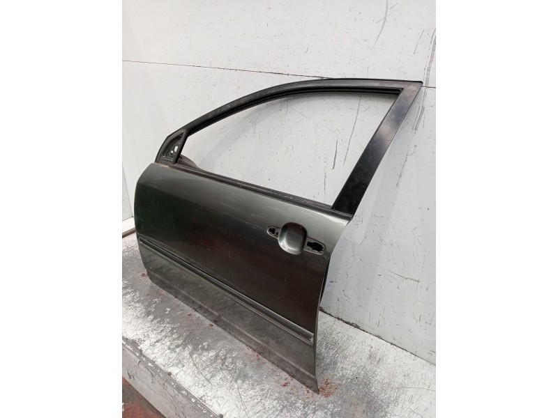 Recambio de puerta delantera izquierda para toyota corolla (_e12_) 1.6 vvt-i (zze121_) referencia OEM IAM   5P