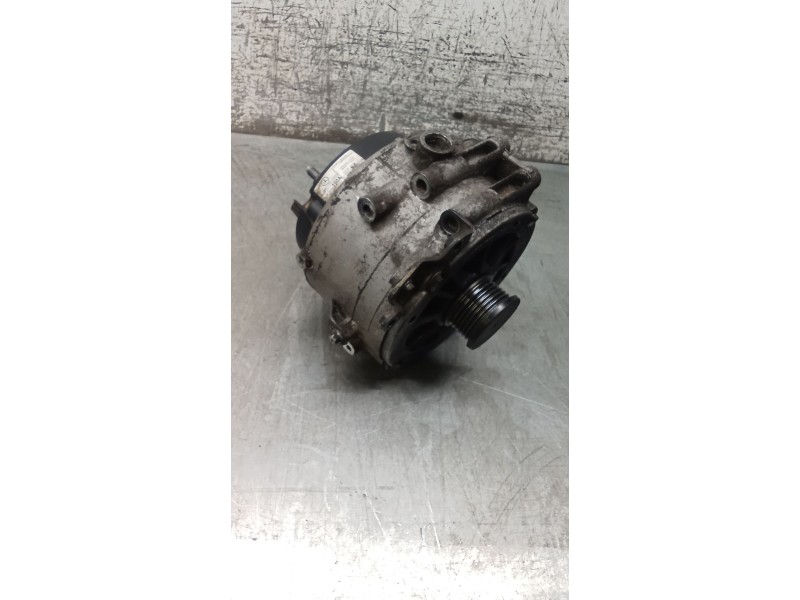Recambio de alternador para mercedes-benz clase c (w203) c 270 cdi (203.016) referencia OEM IAM A0001502550 190A 00