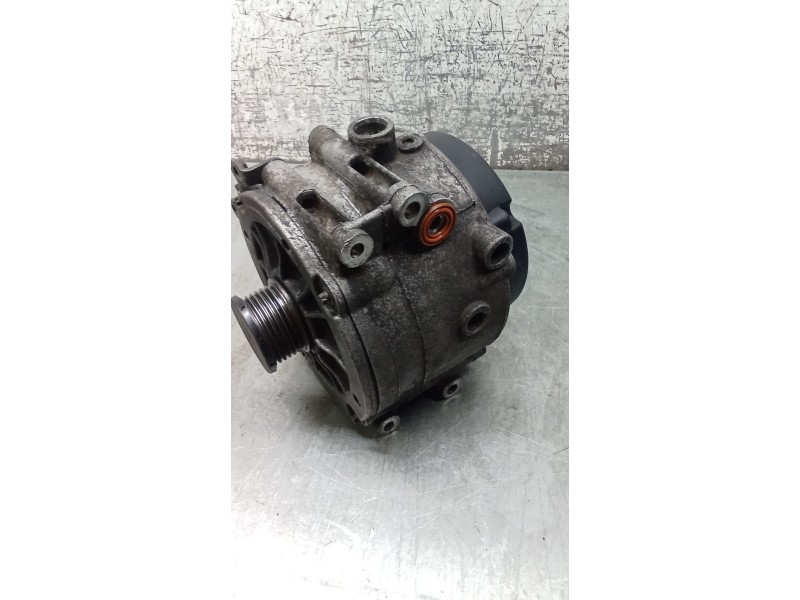 Recambio de alternador para mercedes-benz clase c (w203) c 270 cdi (203.016) referencia OEM IAM A0001502550 190A 00
