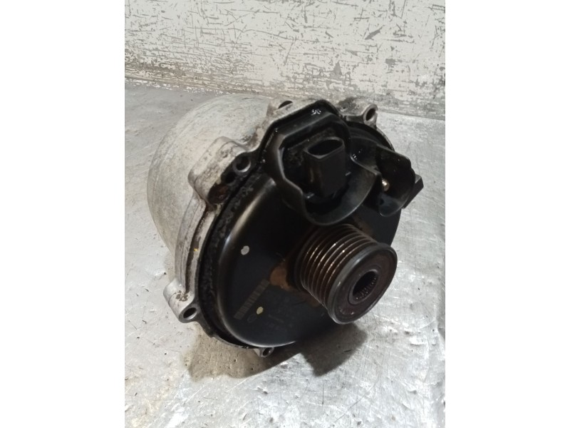 Recambio de alternador para mercedes-benz clase m (w163) 400 cdi inspiration (163.128) referencia OEM IAM 01220AA1P0 A0001502250