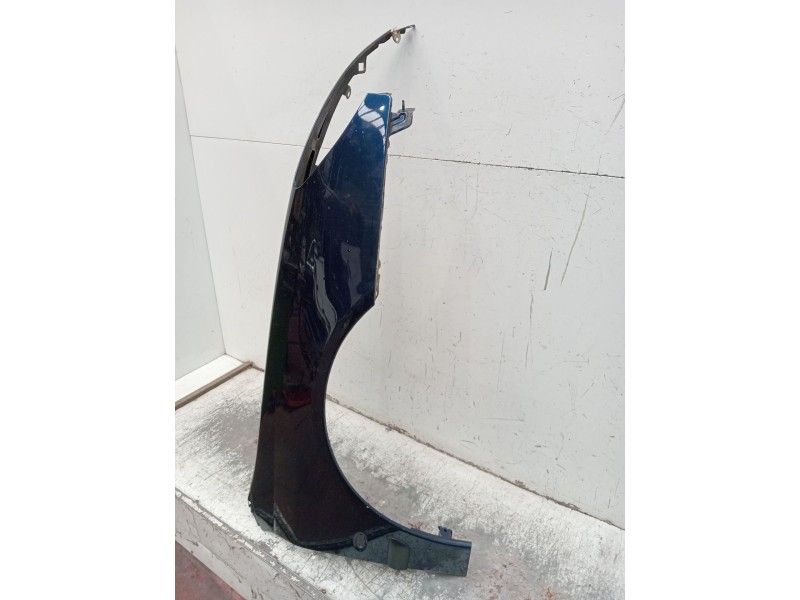 Recambio de aleta delantera derecha para peugeot 607 (9d, 9u) 2.2 16v referencia OEM IAM   