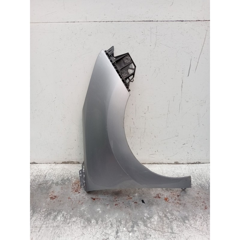 Recambio de aleta delantera derecha para peugeot 5008 (0u_, 0e_) 2.0 hdi 150 / bluehdi 150 referencia OEM IAM   