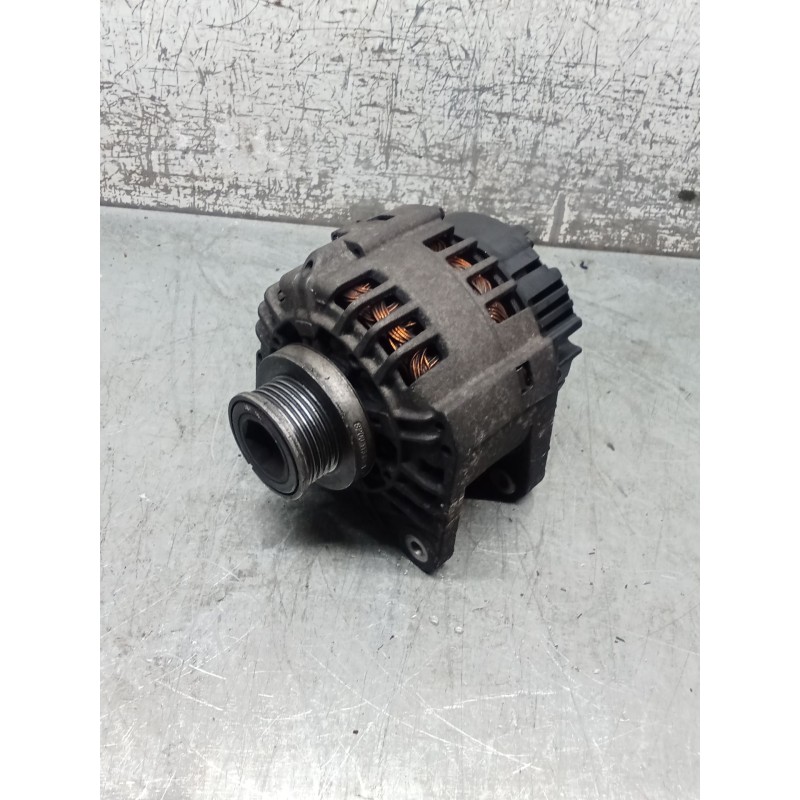 Recambio de alternador para renault clio ii (bb_, cb_) 1.5 dci (b/cb07) referencia OEM IAM 8200022774 125A 01