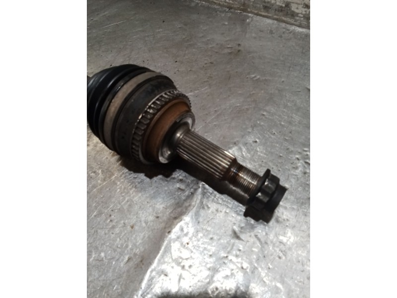 Recambio de transmision delantera izquierda para toyota corolla (_e12_) 1.6 vvt-i (zze121_) referencia OEM IAM   