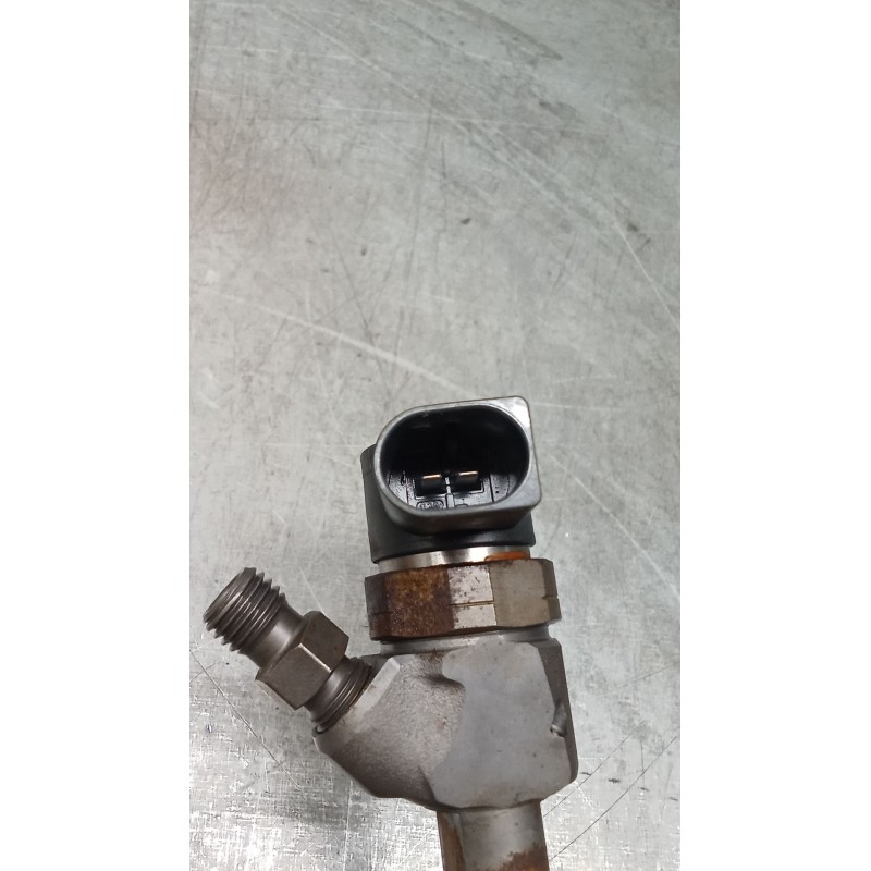 Recambio de inyector para mercedes-benz clase c (w203) c 270 cdi (203.016) referencia OEM IAM 0445110100 A6110701387 BOSCH