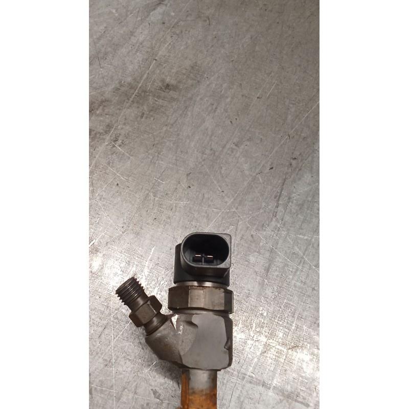 Recambio de inyector para mercedes-benz clase c (w203) c 270 cdi (203.016) referencia OEM IAM 0445110100 A6110701387 BOSCH