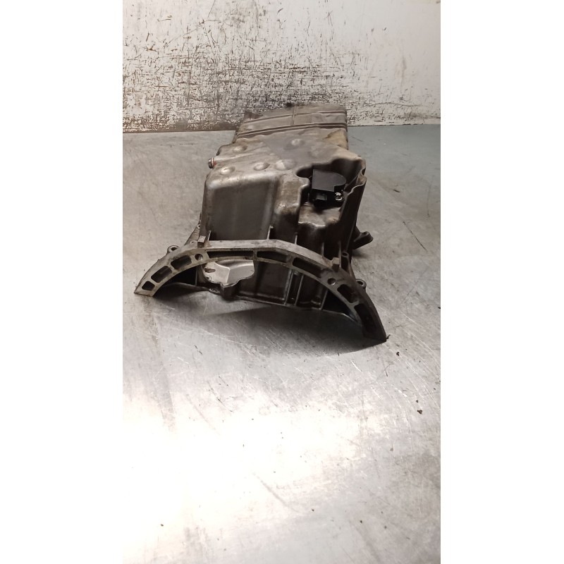 Recambio de carter para mercedes-benz clase c (w203) c 270 cdi (203.016) referencia OEM IAM R6470140302  00