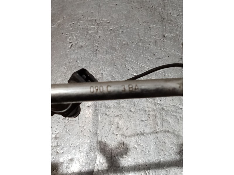 Recambio de rampa inyectora para opel zafira / zafira family b (a05) 1.8 (m75) referencia OEM IAM 090C3BA  