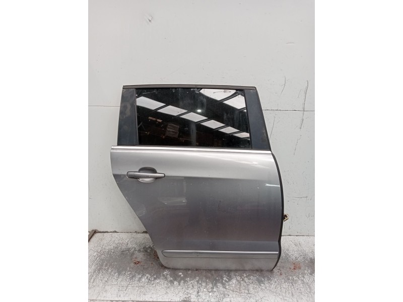Recambio de puerta trasera derecha para peugeot 5008 (0u_, 0e_) 2.0 hdi 150 / bluehdi 150 referencia OEM IAM   5P
