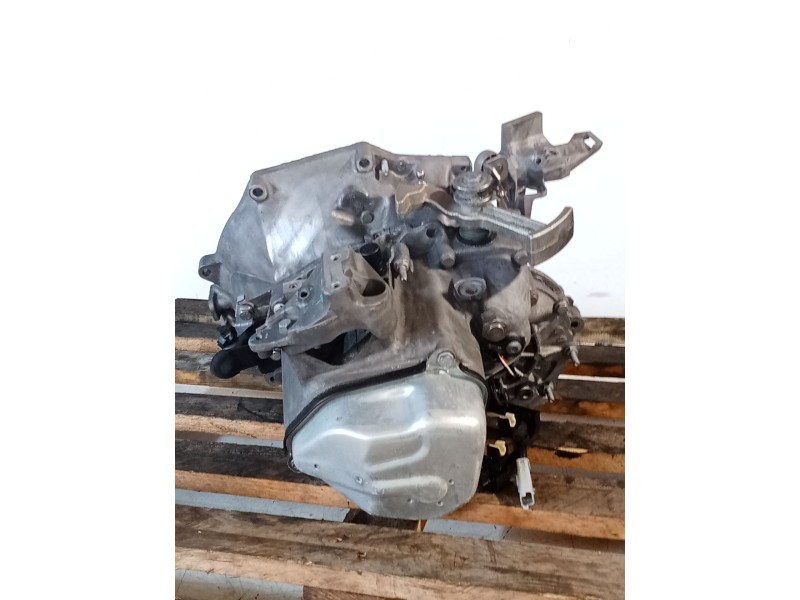 Recambio de caja cambios para opel corsa f referencia OEM IAM 20A707 5V 1055848