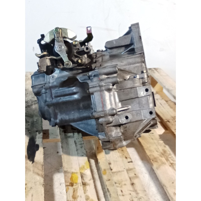 Recambio de caja cambios para toyota corolla (_e12_) 1.6 vvt-i (zze121_) referencia OEM IAM 3101 3008 5V 