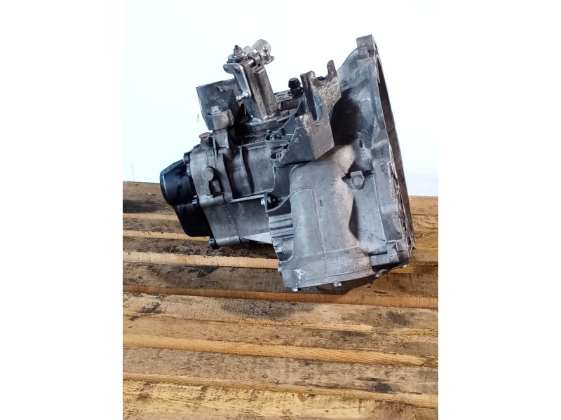 Recambio de caja cambios para opel zafira / zafira family b (a05) 1.8 (m75) referencia OEM IAM A12144172U 5V C394
