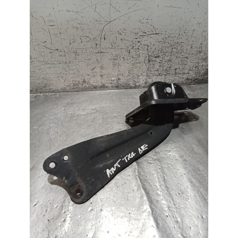 Recambio de brazo suspension inferior trasero derecho para seat toledo iii (5p2) 2.0 tdi 16v referencia OEM IAM   ANTERIOR