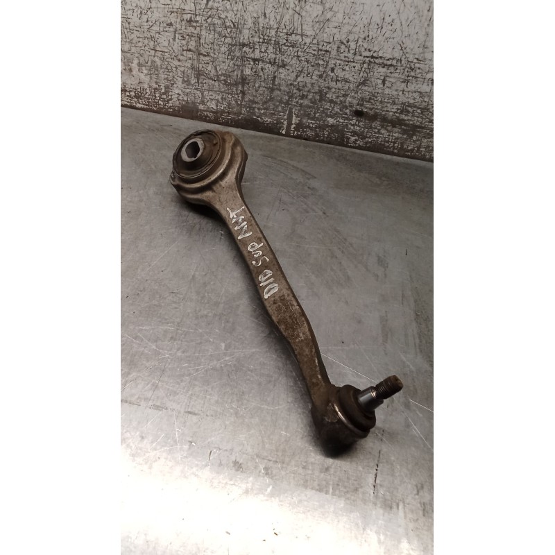 Recambio de brazo suspension superior delantero derecho para mercedes-benz clase c (w203) c 270 cdi (203.016) referencia OEM IAM