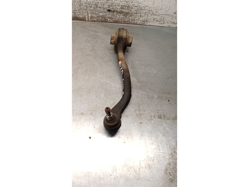 Recambio de brazo suspension inferior delantero derecho para mercedes-benz clase c (w203) c 270 cdi (203.016) referencia OEM IAM