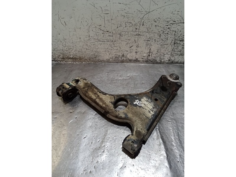 Recambio de brazo suspension inferior delantero derecho para opel zafira / zafira family b (a05) 1.8 (m75) referencia OEM IAM   