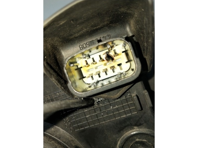 Recambio de faro izquierdo para peugeot 308 i (4a_, 4c_) 1.6 hdi referencia OEM IAM 965616258000 PARA PULIR 2007