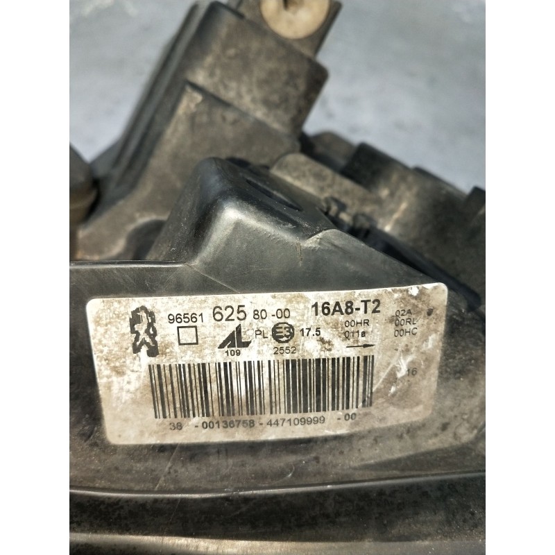 Recambio de faro izquierdo para peugeot 308 i (4a_, 4c_) 1.6 hdi referencia OEM IAM 965616258000 PARA PULIR 2007