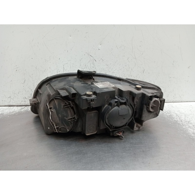Recambio de faro derecho para audi a4 b7 (8ec) 2.0 tdi 16v referencia OEM IAM 0301219202 8E0941004AJ 2005