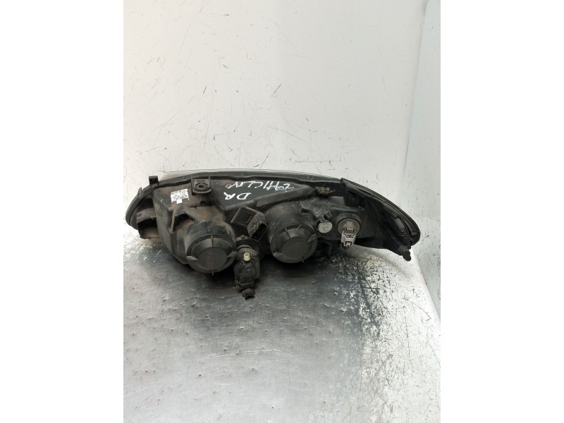 Recambio de faro derecho para nissan almera ii hatchback (n16) 2.2 dci referencia OEM IAM 26010BN760 H235GRDE 