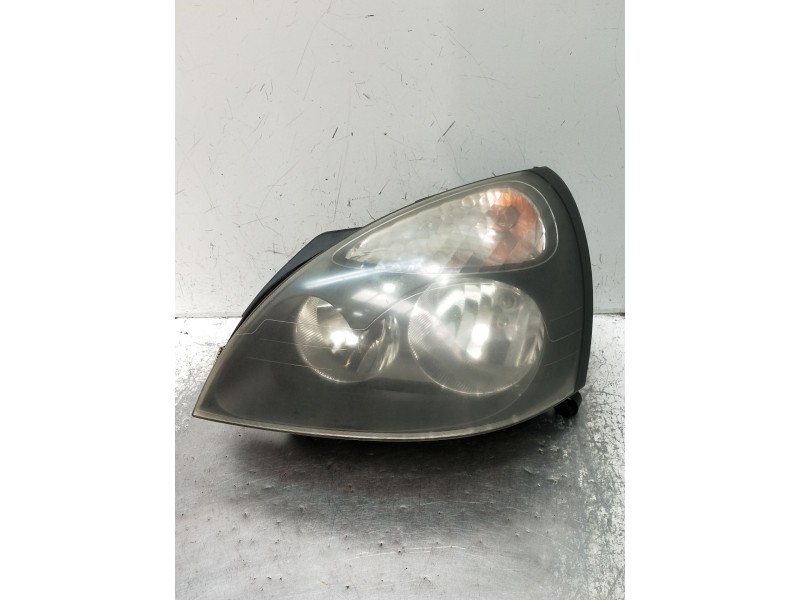 Recambio de faro izquierdo para renault clio ii (bb_, cb_) 1.5 dci (b/cb07) referencia OEM IAM   
