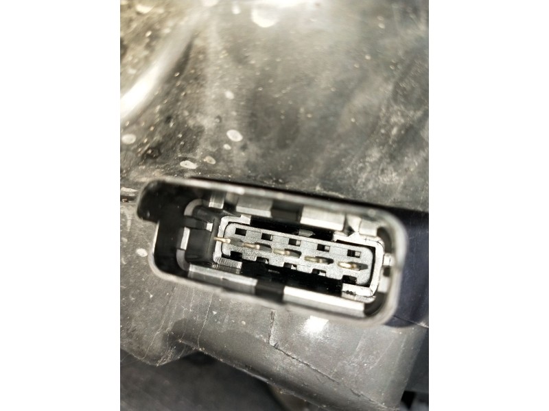 Recambio de faro izquierdo para renault clio ii (bb_, cb_) 1.5 dci (b/cb07) referencia OEM IAM   