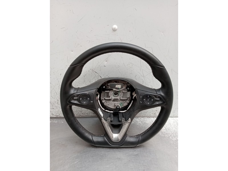 Recambio de volante para opel corsa f referencia OEM IAM   2019