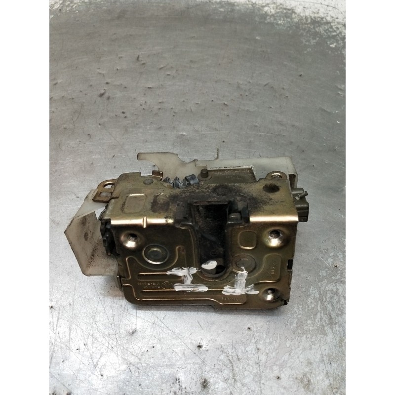 Recambio de motor cierre centralizado trasero izquierdo para renault clio ii (bb_, cb_) 1.5 dci (b/cb07) referencia OEM IAM  3P 