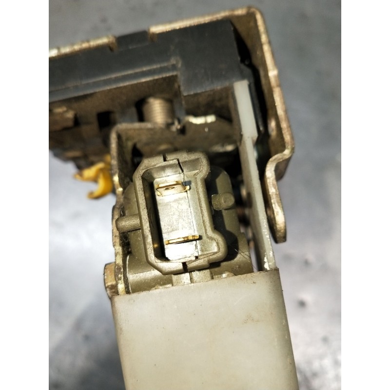 Recambio de motor cierre centralizado trasero izquierdo para renault clio ii (bb_, cb_) 1.5 dci (b/cb07) referencia OEM IAM  3P 