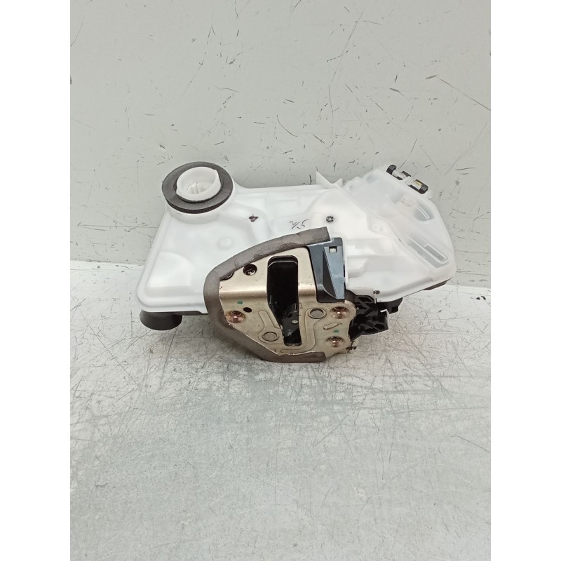 Recambio de motor cierre centralizado delantero izquierdo para toyota c-hr (_x1_) 1.8 hybrid (zyx10_, zyx11_) referencia OEM IAM