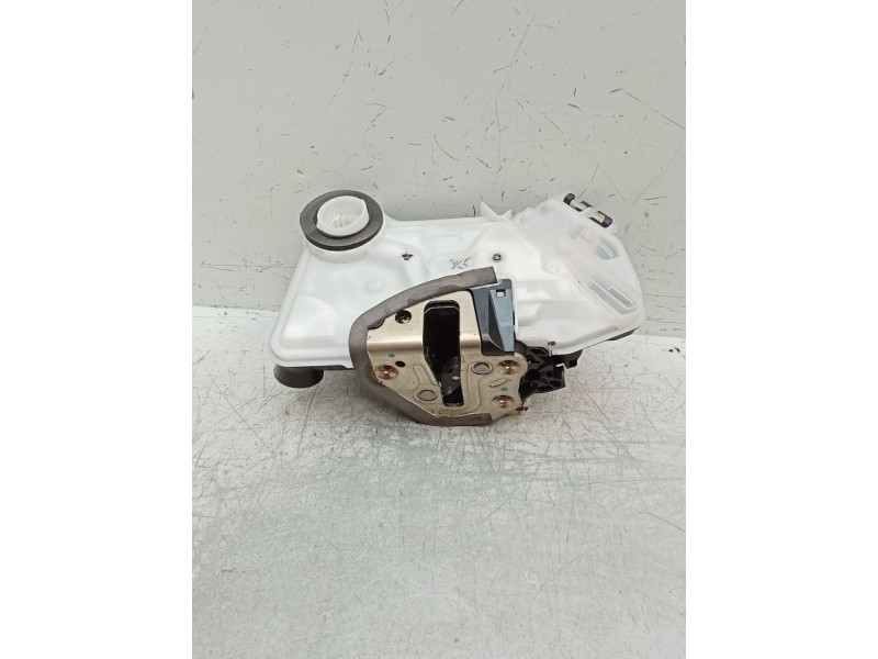 Recambio de motor cierre centralizado delantero izquierdo para toyota c-hr (_x1_) 1.8 hybrid (zyx10_, zyx11_) referencia OEM IAM