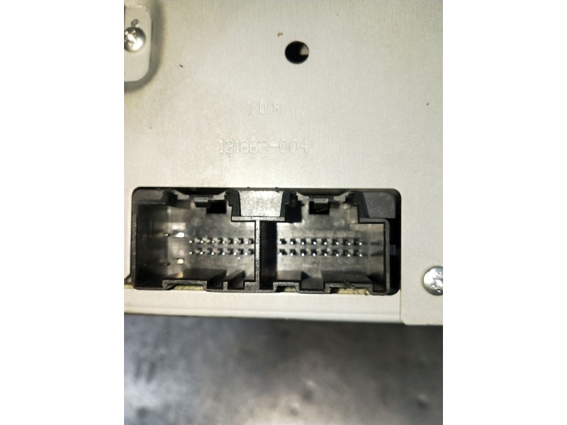 Recambio de sistema audio / radio cd para saab 9-3 (ys3f, e79, d79, d75) 1,8t referencia OEM IAM 12774897 1220008980B101 2002