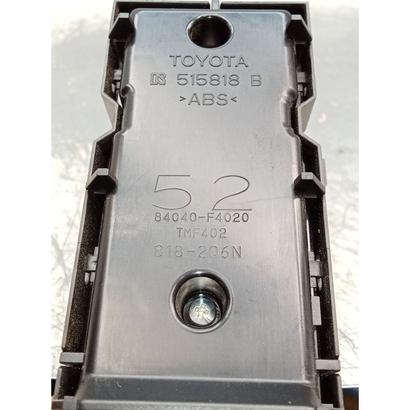 Recambio de mando elevalunas delantero izquierdo para toyota c-hr (_x1_) 1.8 hybrid (zyx10_, zyx11_) referencia OEM IAM 84040F40